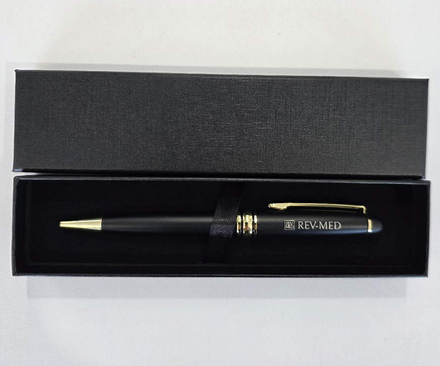 �ƺ�� ����